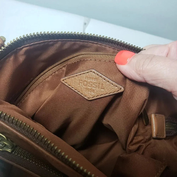 B.O.C. Born Black Shoulder Bag Purse Brown Original hardware Zipper closure - Picture 10 of 12